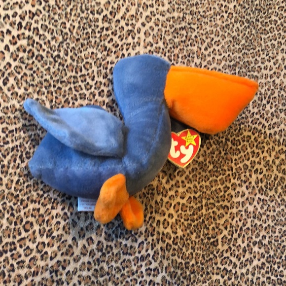 Retired Ty Beanie Baby Scoop the Pelican - Picture 11 of 12